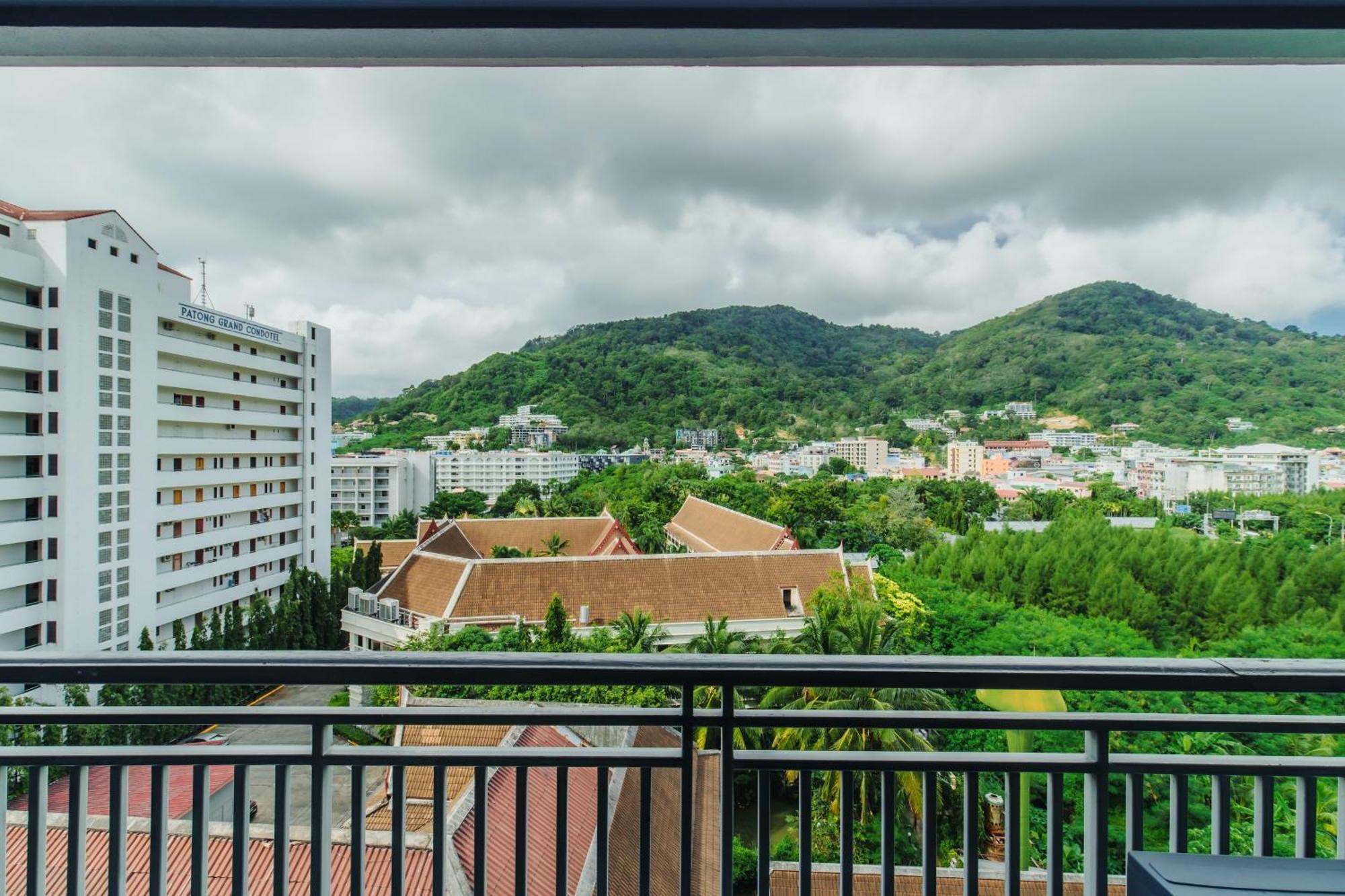 Bauman Residence Patong, Phuket Exterior photo